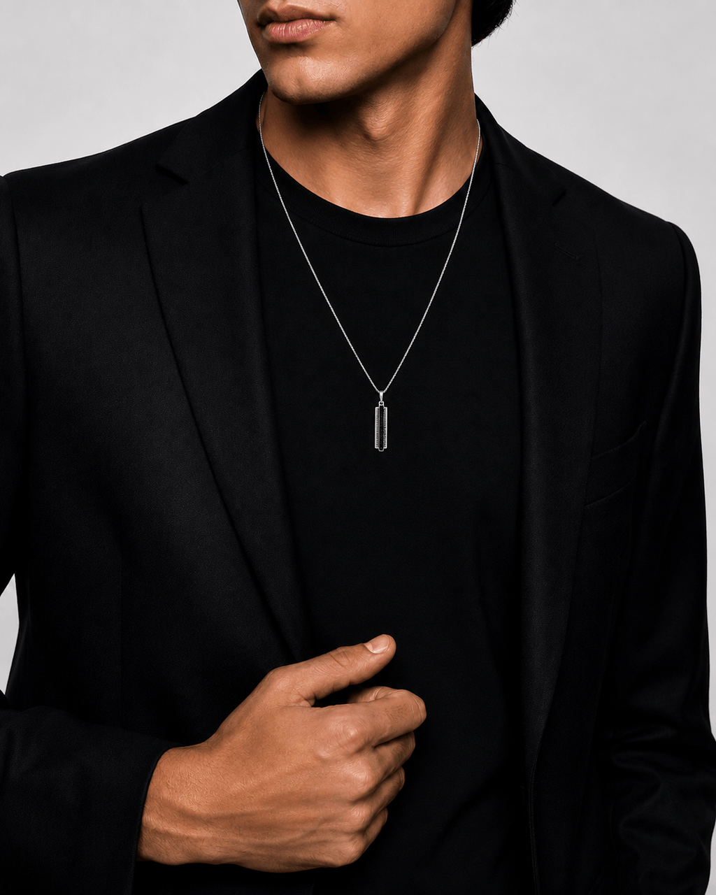 Onyx Snake Skin Design Silver Necklace 