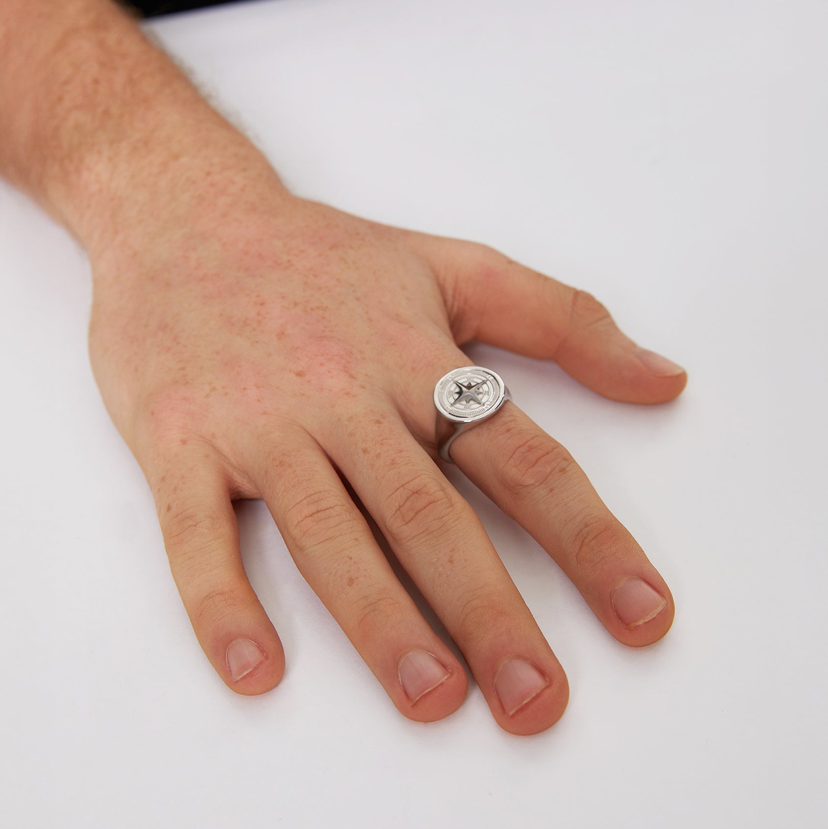 S26® Compass Ring