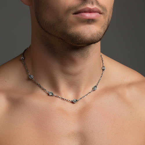 Aslan Figürlü Oksitli Gümüş Chain Kolye