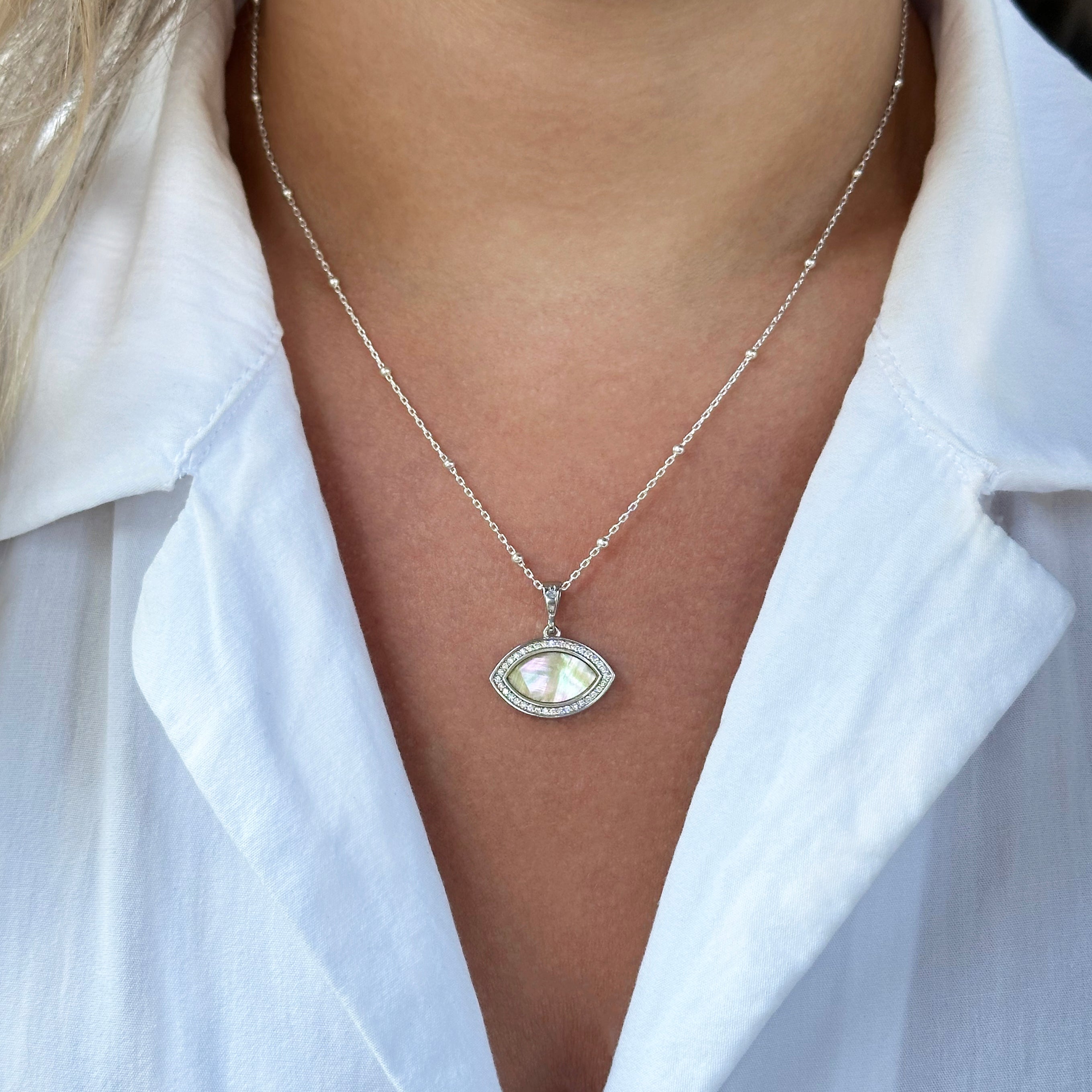 Marquise Mother-of-Pearl Silver Necklace 