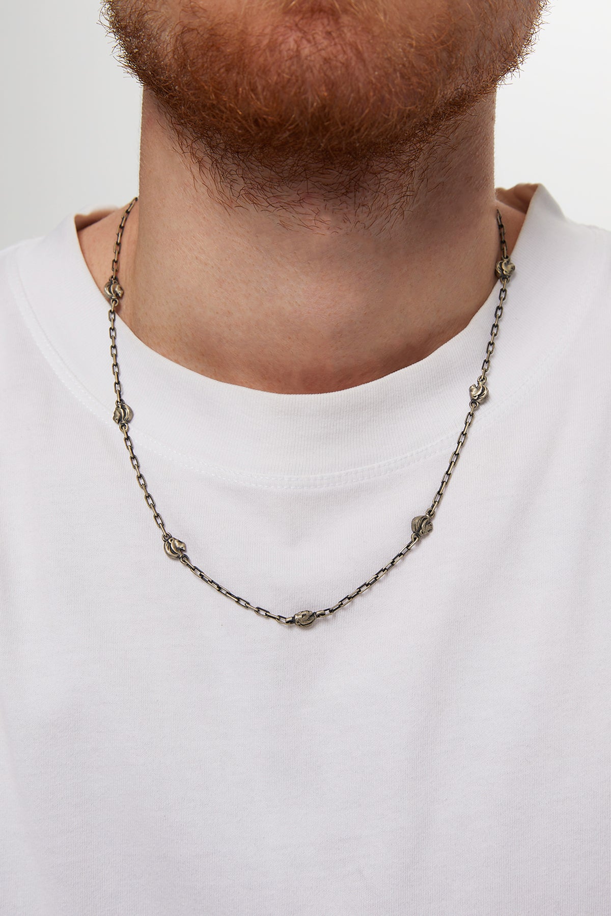 Aslan Figürlü Oksitli Gümüş Chain Kolye